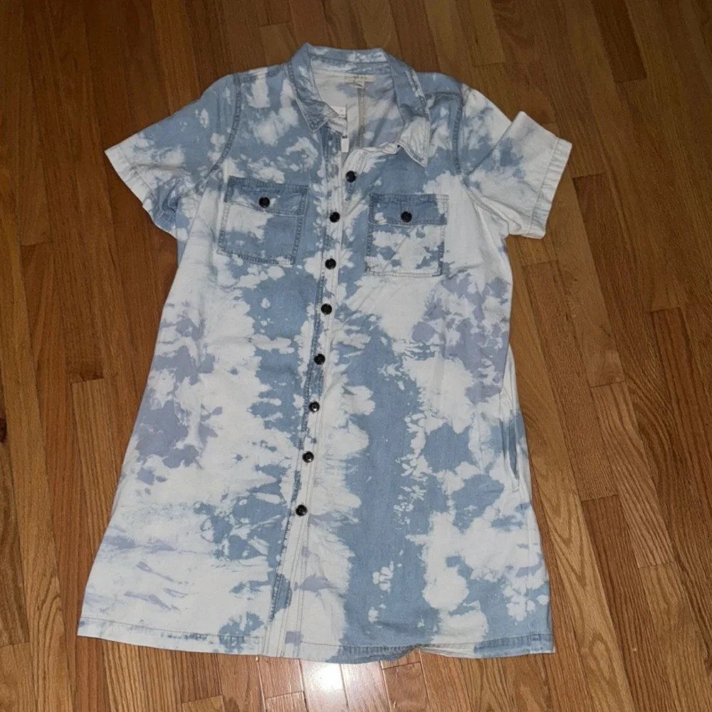 Style & Co NWT❗️Bleached Denim Tie-Dye Button-Up Dress - Picture 2 of 6